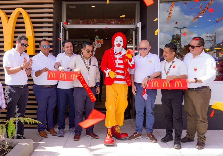 MCDONALD’S INAUGURA SU PRIMER RESTAURANTE EN EL DEPARTAMENTO DE SAN MARCOS