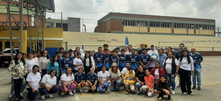 FUNDACIÓN MIGUEL TORREBIARTE SOHANIN REALIZA ENCUENTRO DEPORTIVO PARA REFORZAR VALORES Y BIENESTAR EN ALUMNOS DEL PROGRAMA LECCIONES BRILLANTES