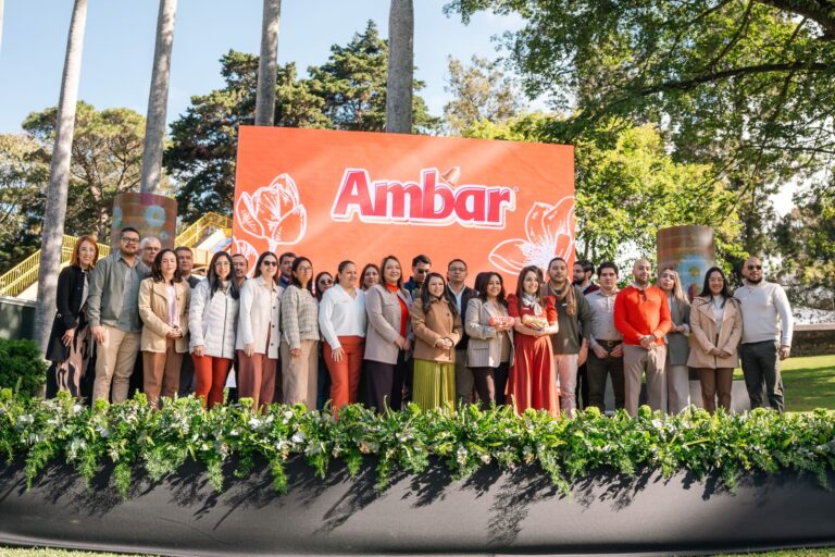 JABÓN ÁMBAR REAFIRMA SU PROMESA: “CUIDAR ES NATURAL”