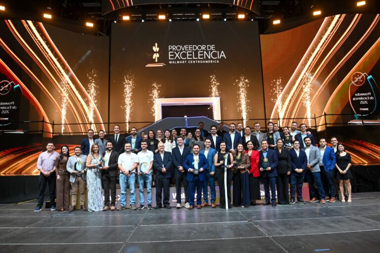 Walmart distingue a sus socios estratégicos por excelencia, productividad e innovación